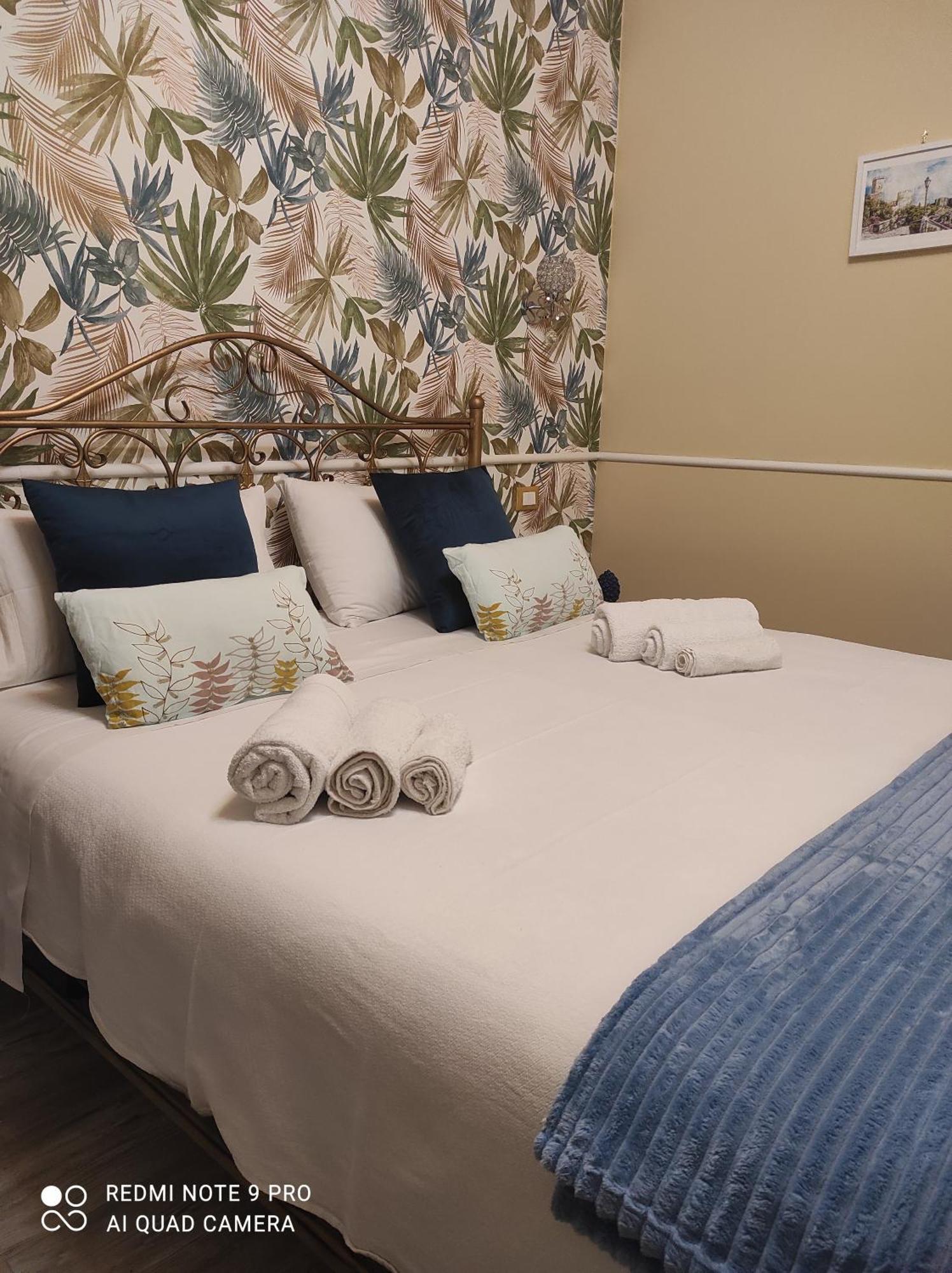 Luxury Via Genova Apartment Palermo